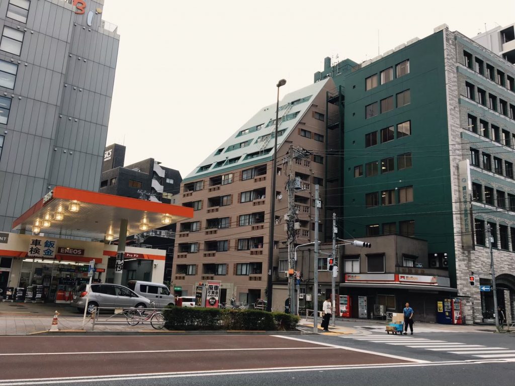 蔵前駅前(春日通り)