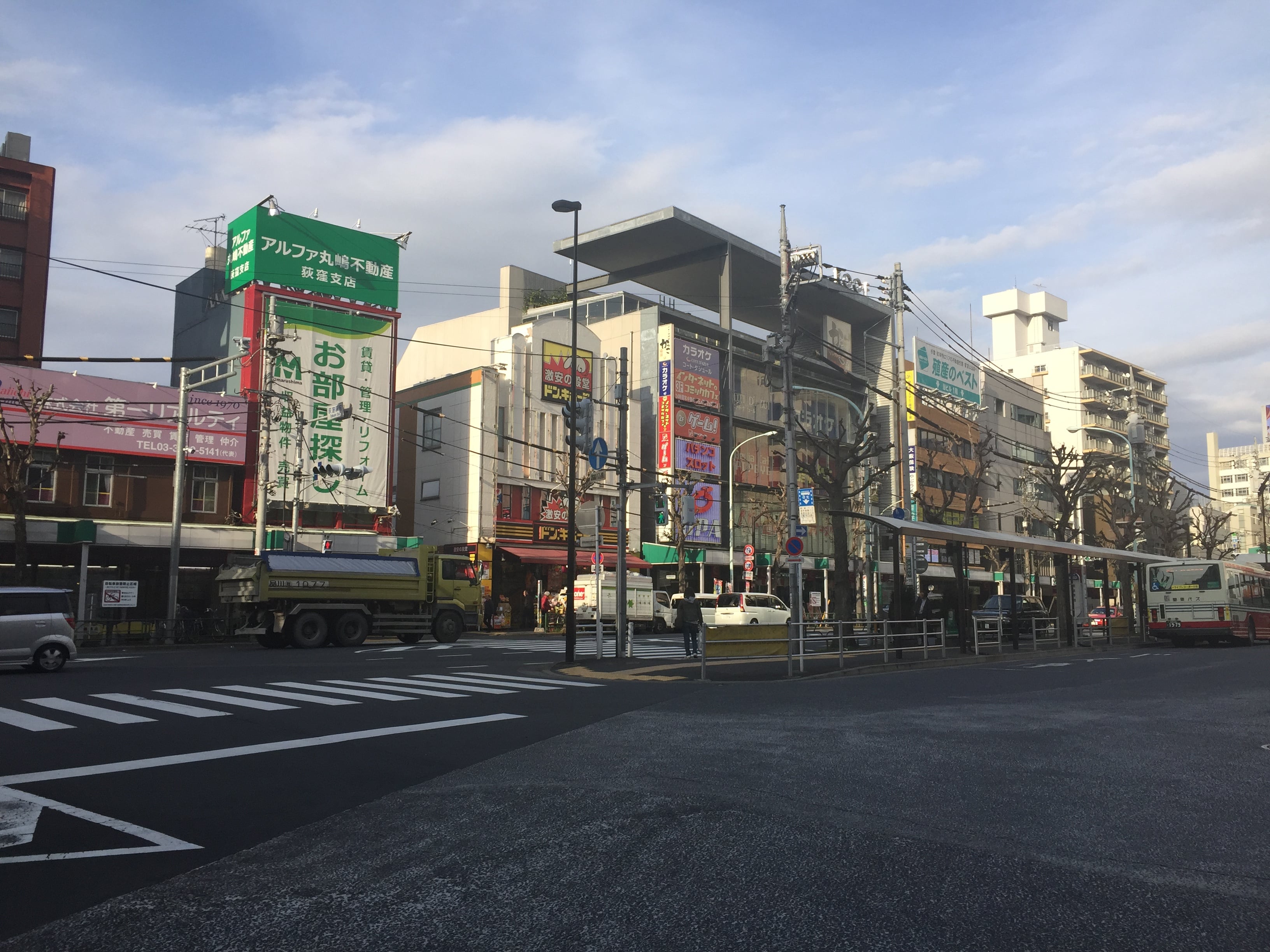 荻窪駅周辺の風景